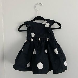 Carter’s Newborn 2pc. Black & White Dress